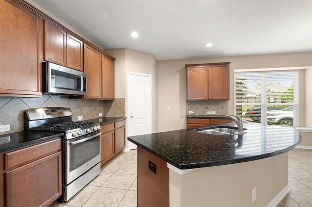9710 Layton Ridge Drive, Humble, TX 77396