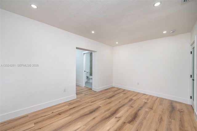 264 Navajo St, Miami Springs, FL 33166