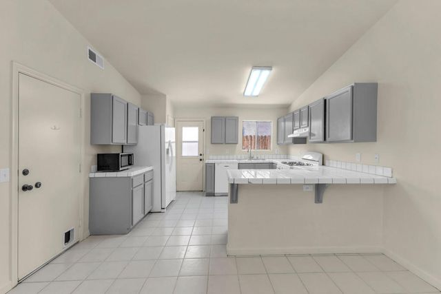 52300 Avenida Herrera, La Quinta, CA 92253