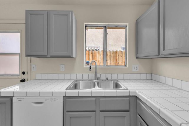 52300 Avenida Herrera, La Quinta, CA 92253