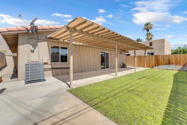 52300 Avenida Herrera, La Quinta, CA 92253