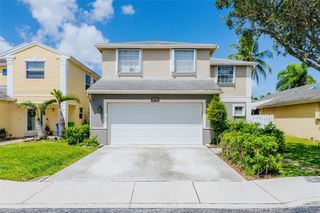 305 S Ketch Dr, Sunrise, FL 33326