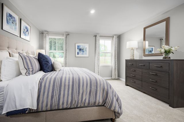 1040 Horseshoe Dr, Smyrna, TN 37167