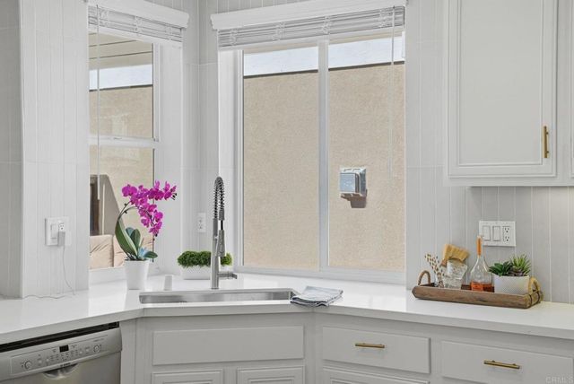 225 Vineyard Ct., San Marcos, CA 92069