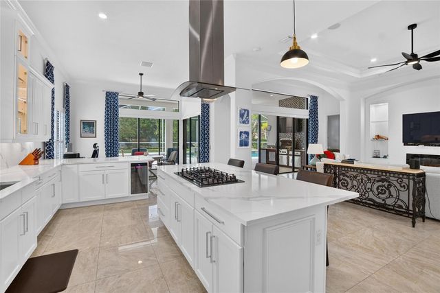 8467 DUNHAM STATION DRIVE, Tampa, FL 33647