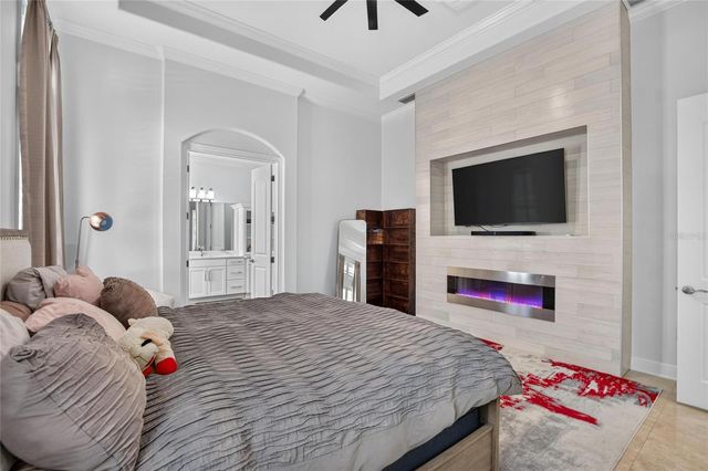 8467 DUNHAM STATION DRIVE, Tampa, FL 33647