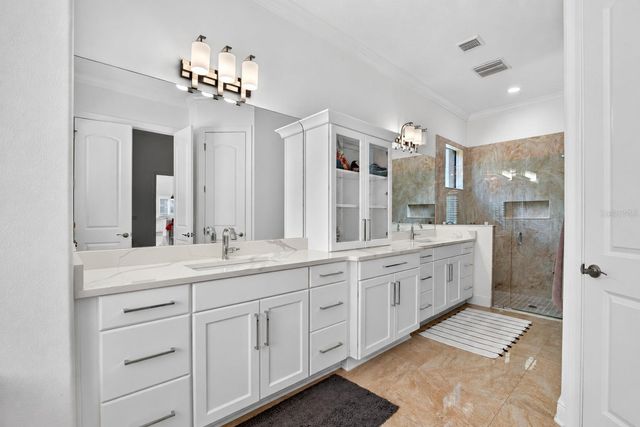 8467 DUNHAM STATION DRIVE, Tampa, FL 33647