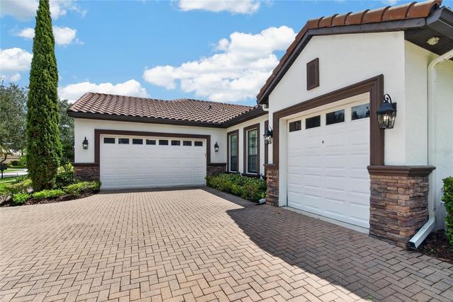 8467 DUNHAM STATION DRIVE, Tampa, FL 33647