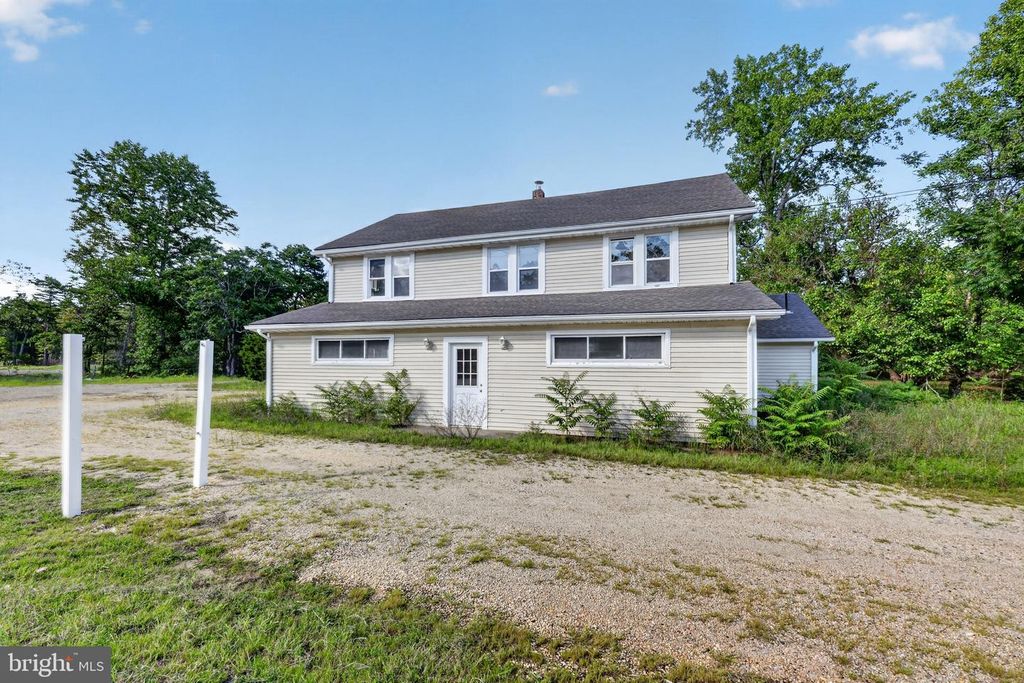 1022 BLACK HORSE PIKE, HAMMONTON, NJ 08037 — exterior