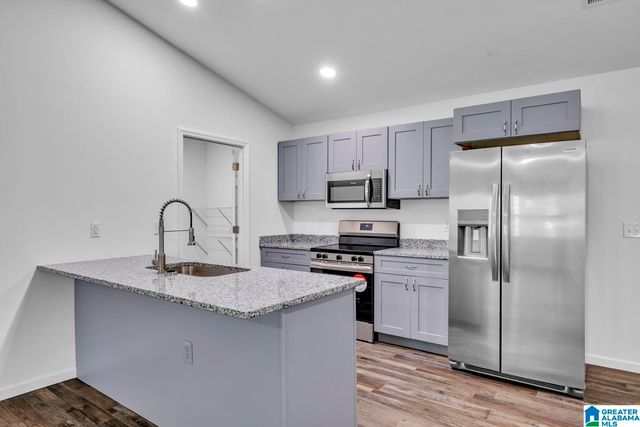 930 COUNTY ROAD 1459, Vinemont, AL 35179