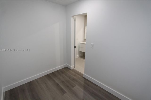 4940 SW 94th Way, Cooper City, FL 33328