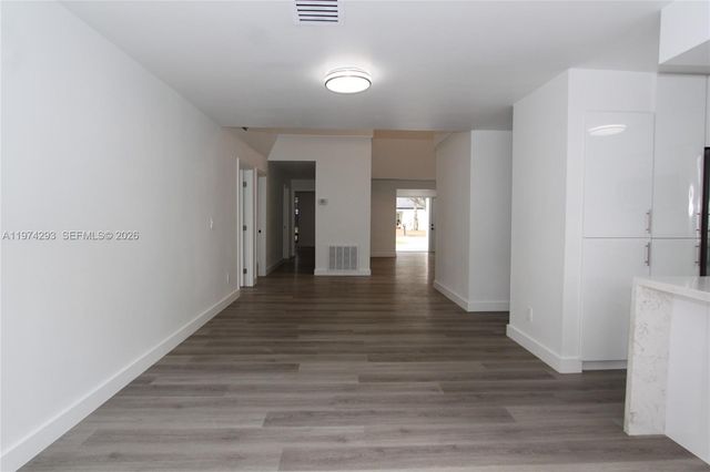 4940 SW 94th Way, Cooper City, FL 33328