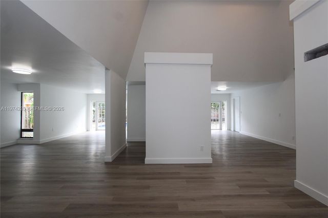 4940 SW 94th Way, Cooper City, FL 33328