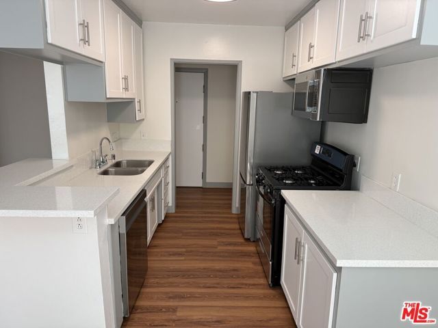 7769 Saint Bernard Street 3, Playa Del Rey (los Angeles), CA 90293