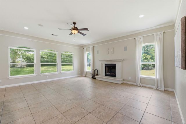 14494 Diamondhead N, Conroe, TX 77356