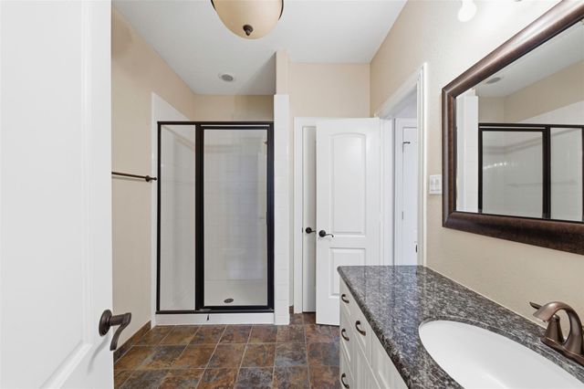 14494 Diamondhead N, Conroe, TX 77356