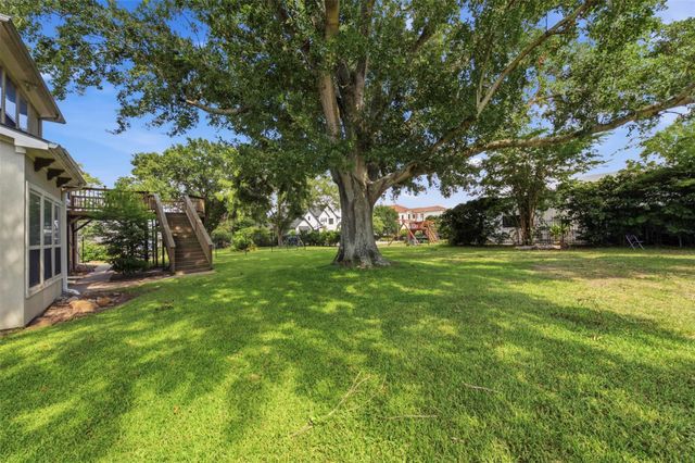 14494 Diamondhead N, Conroe, TX 77356