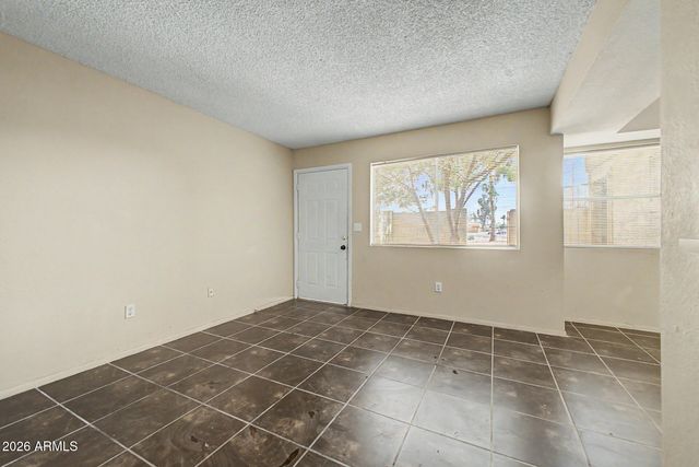 4016 S 44TH Place, Phoenix, AZ 85040
