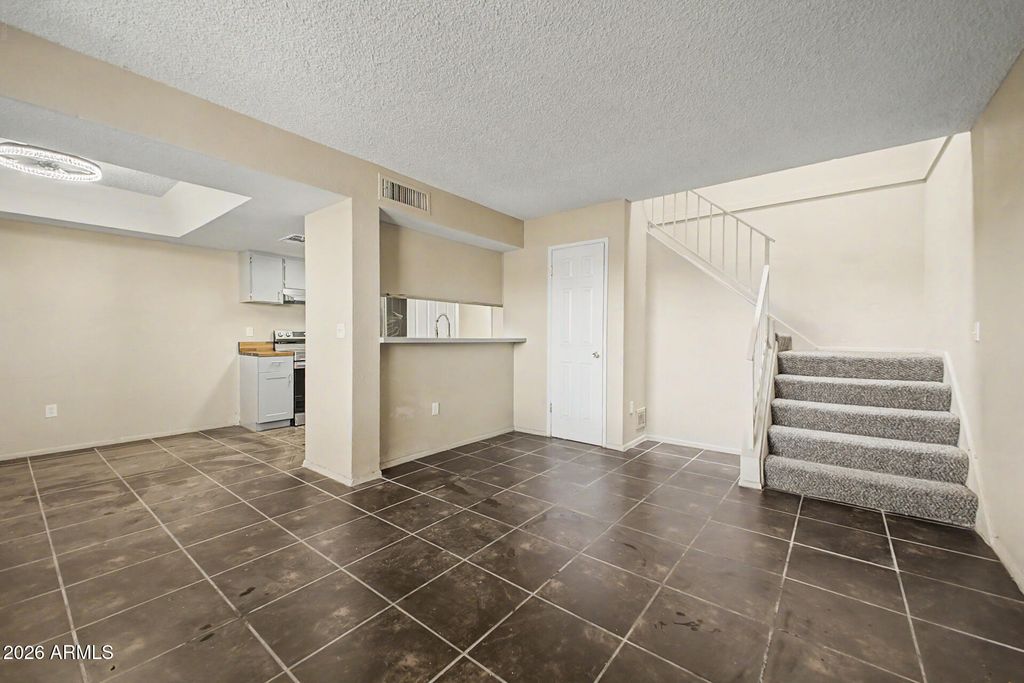 4016 S 44TH Place, Phoenix, AZ 85040 — photo 5