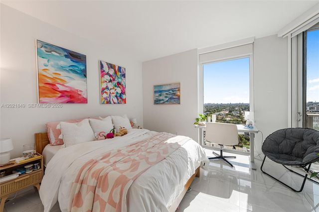 1010 SW 2nd Ave 1608, Miami, FL 33130