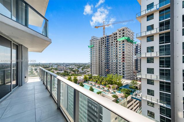 1010 SW 2nd Ave 1608, Miami, FL 33130