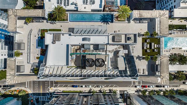 1010 SW 2nd Ave 1608, Miami, FL 33130