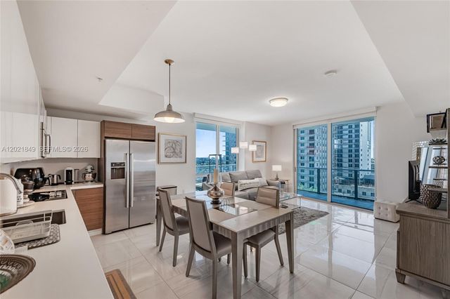 1010 SW 2nd Ave 1608, Miami, FL 33130