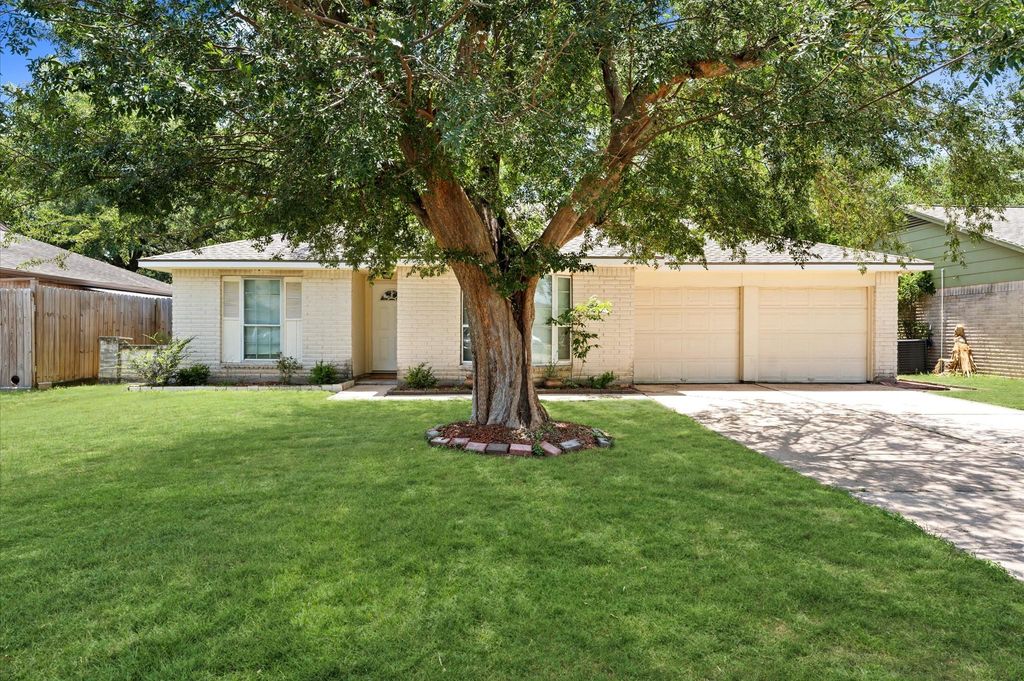 10815 Montverde Lane, Houston, TX 77099