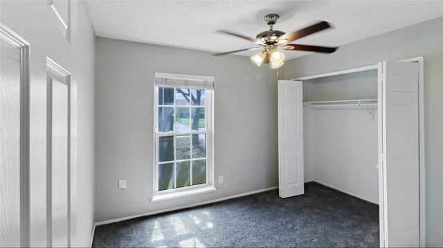 7437 Sandhurst Lane S, North Richland Hills, TX 76182