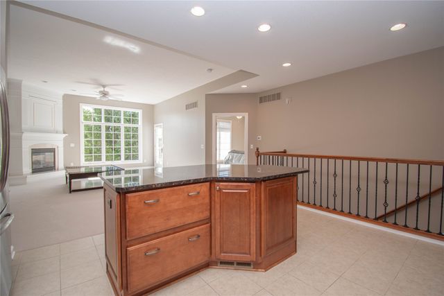 1408 NW 141st Street 8, Clive, IA 50325