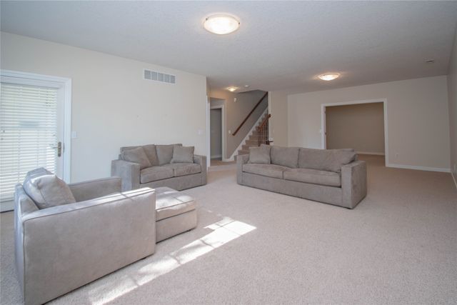 1408 NW 141st Street 8, Clive, IA 50325