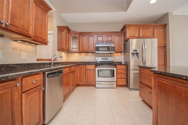 1408 NW 141st Street 8, Clive, IA 50325