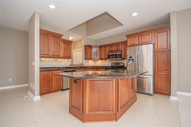 1408 NW 141st Street 8, Clive, IA 50325