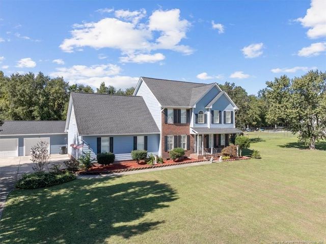 6904 County Place Drive, Hope Mills, NC 28348