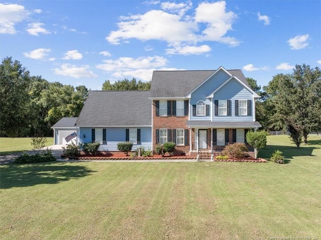 6904 County Place Drive, Hope Mills, NC 28348