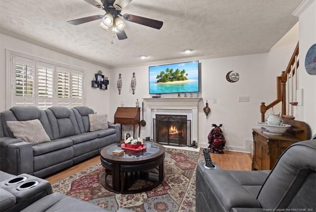 6904 County Place Drive, Hope Mills, NC 28348