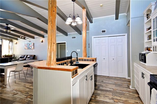 147 Trail Ridge, Sandia, TX 78383