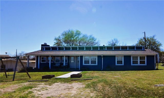 147 Trail Ridge, Sandia, TX 78383