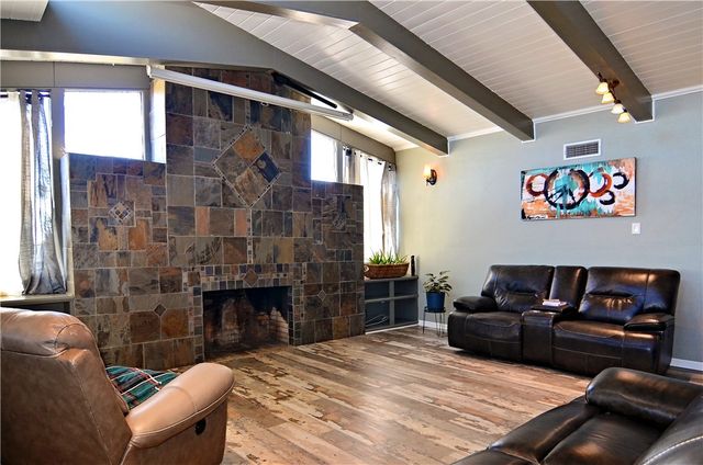 147 Trail Ridge, Sandia, TX 78383