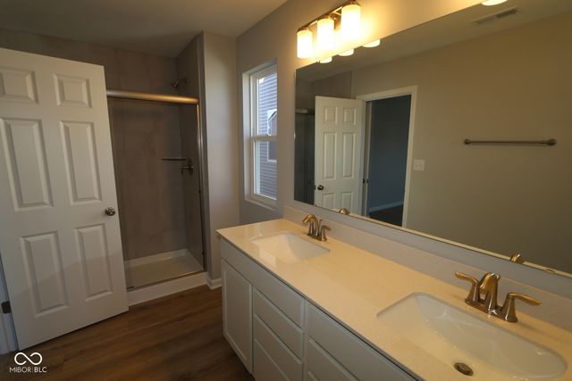 5220 Rolling Meadow Boulevard, Indianapolis, IN 46237