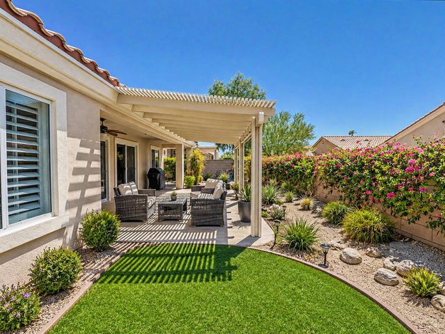 37443 Mojave Sage Street, Palm Desert, CA 92211