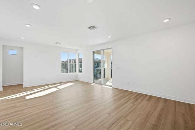 2121 W Sonoran Desert Drive 78, Phoenix, AZ 85085