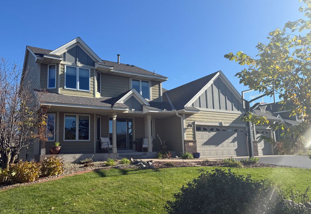 6664 Clearwater Creek Drive, Lino Lakes, MN 55038