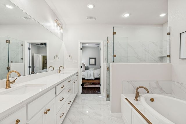 508 Ryer Trail, Burleson, TX 76028