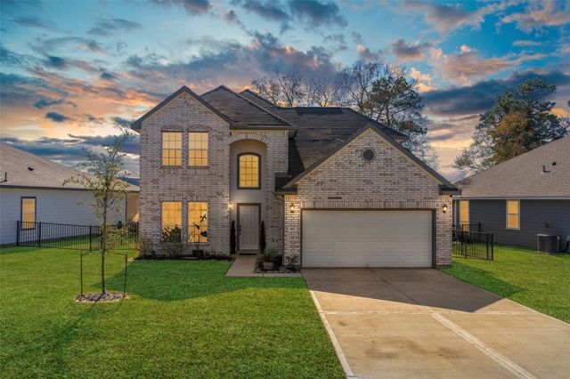 427 Shoreview Drive, Conroe, TX 77303