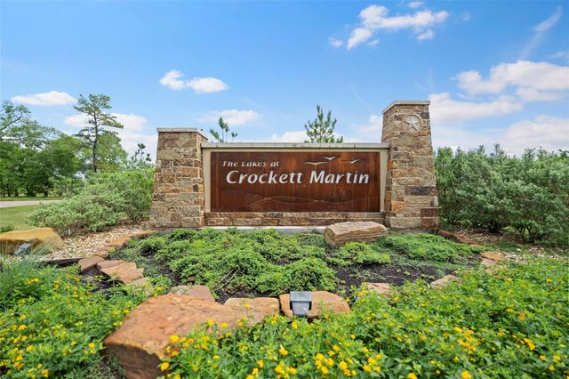 427 Shoreview Drive, Conroe, TX 77303