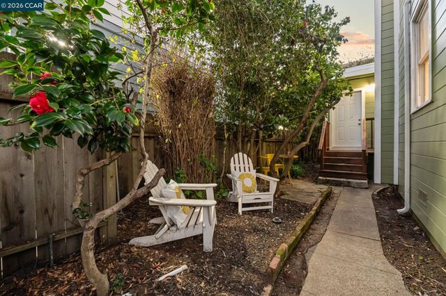 3214 California St, Berkeley, CA 94703
