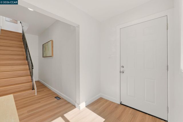 3214 California St, Berkeley, CA 94703