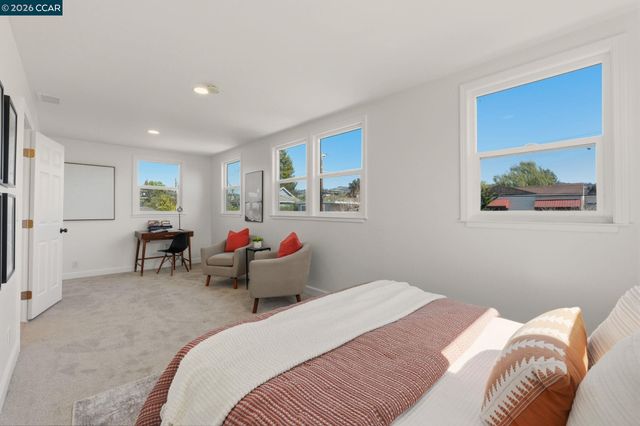 3214 California St, Berkeley, CA 94703