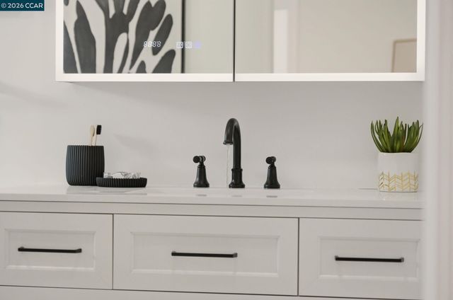 3214 California St, Berkeley, CA 94703